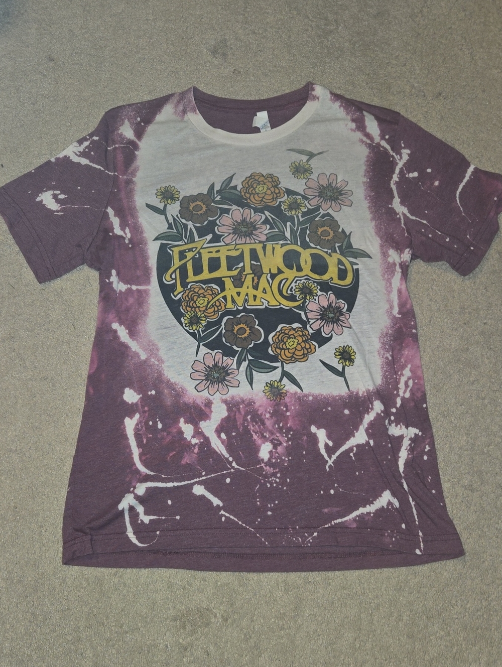 Womens' Tie-Dye Graphic Tee in Purple